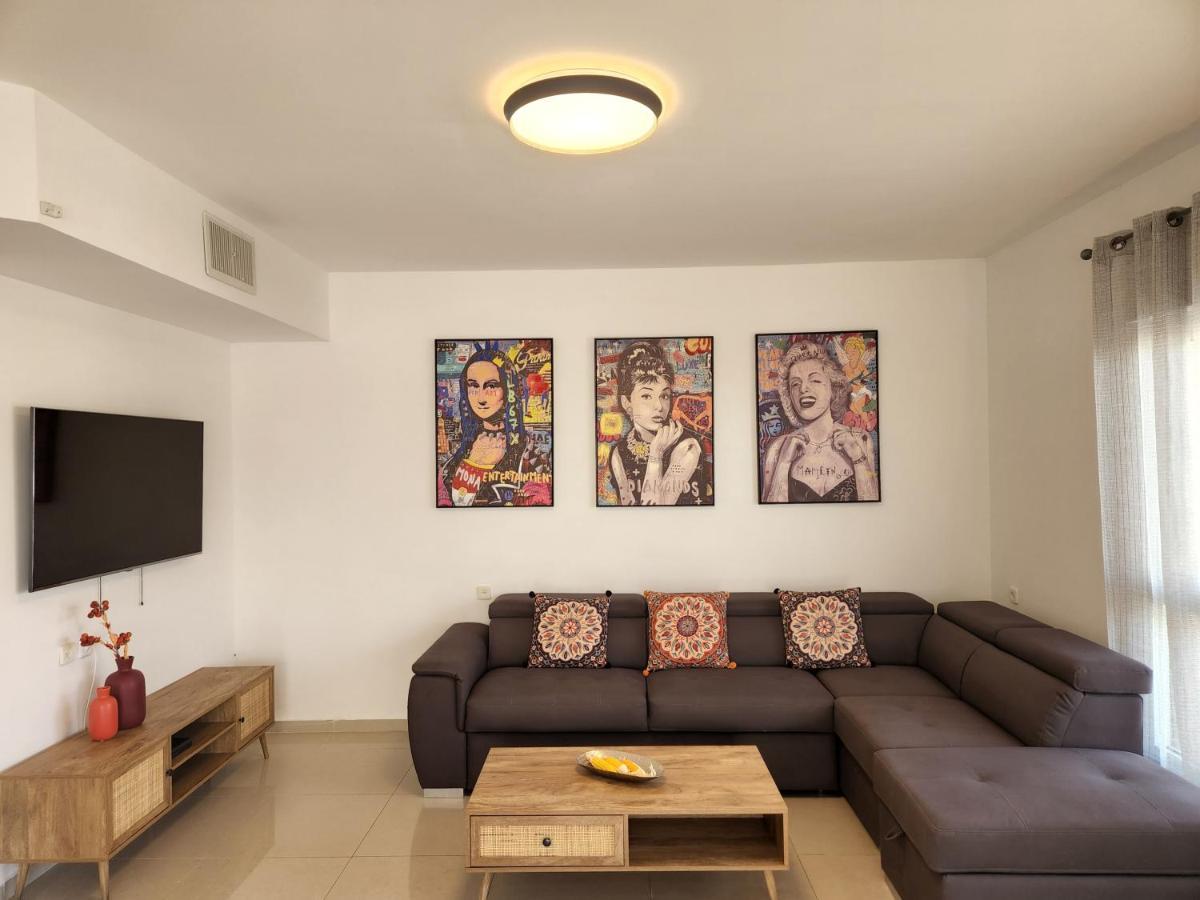 Melony Apartments Al Hyam Eilat Luaran gambar